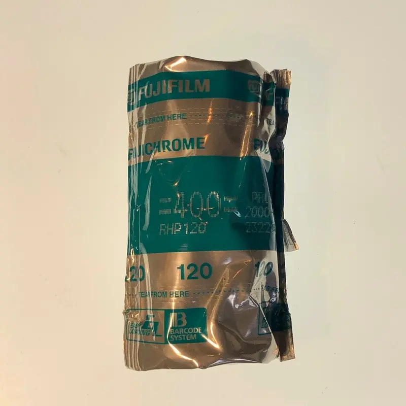 Fujichrome Provia 400 (EXPIRED 12/2000)