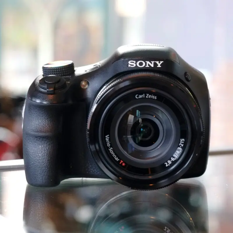 Sony Cyber-Shot DSC-HX300