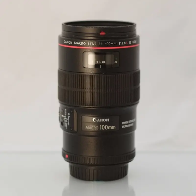 Canon EF 100mm f2.8L IS Macro Rental