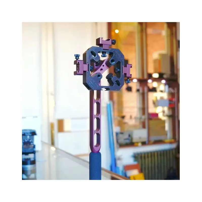Lightware Foursquare 11-11
