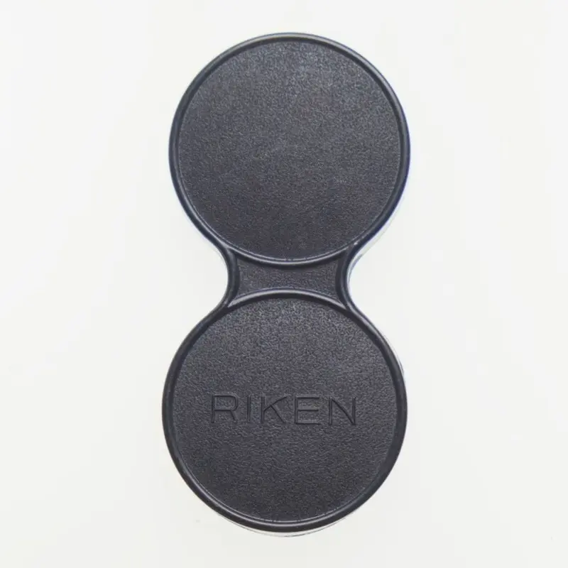 Riken plastic TLR lenscap.