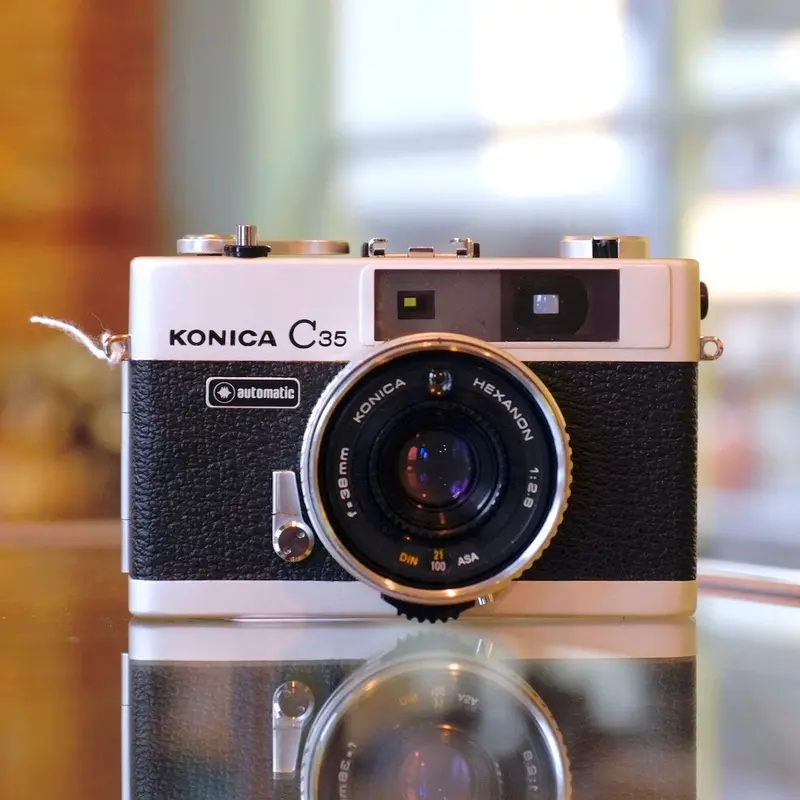 Konica C35
