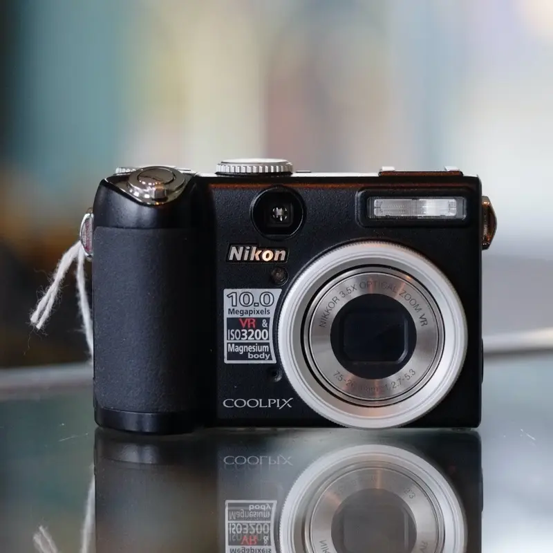 Nikon Coolpix P5000
