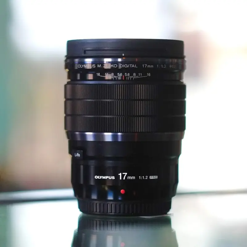 Olympus M.Zuiko Digital ED 17mm f1.2 PRO