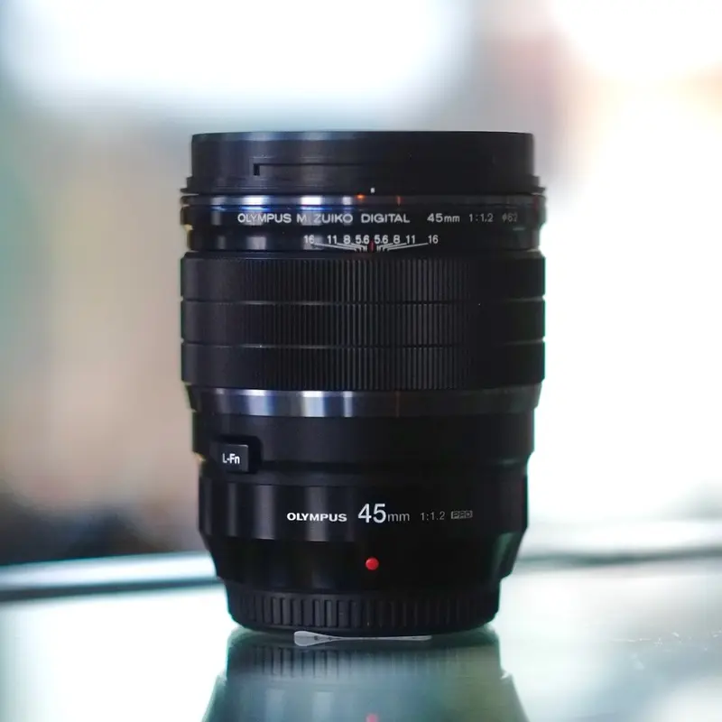 Olympus M.Zuiko Digital ED 45mm f1.2 PRO