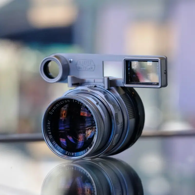 Leitz Dual Range Summicron 50mm f2
