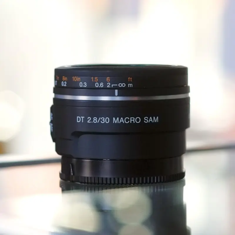 Sony DT 30mm f2.8 Macro SAM