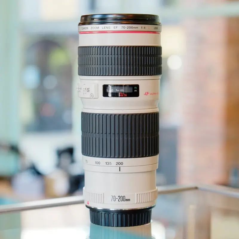 Canon EF 70-200mm f/4L USM