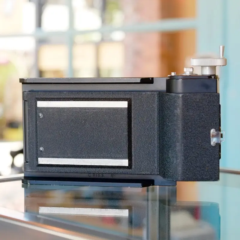 Calumet Roll Holder Model C2 (6x7)