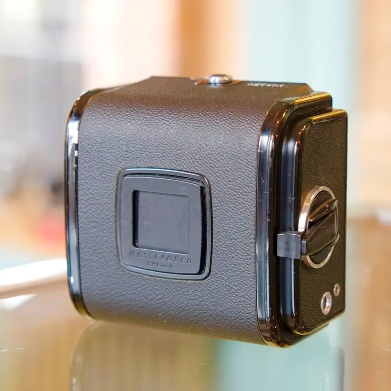 Hasselblad A24-6x6 back