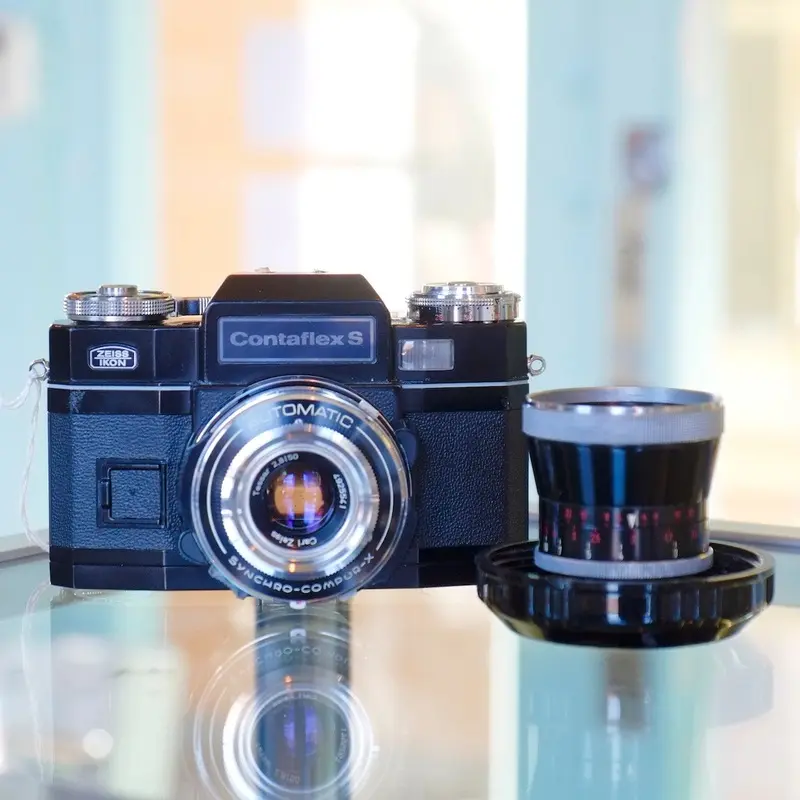 Zeiss Ikon Contaflex S with 50mm f2.8 and 35mm f3.2