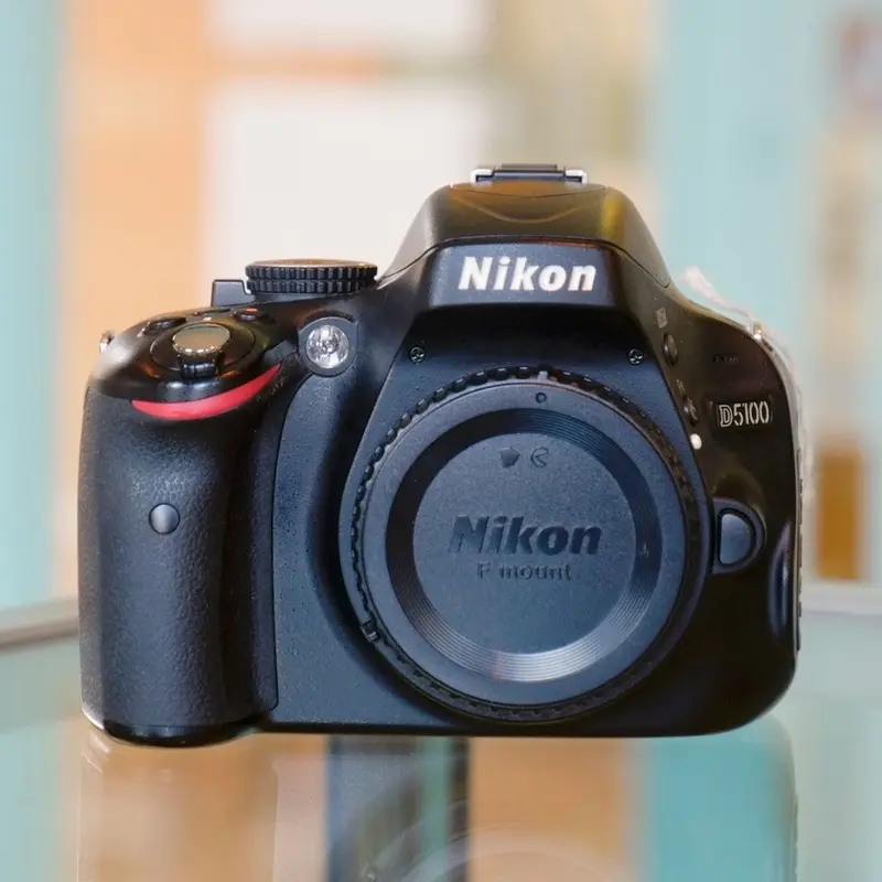 Nikon D5100