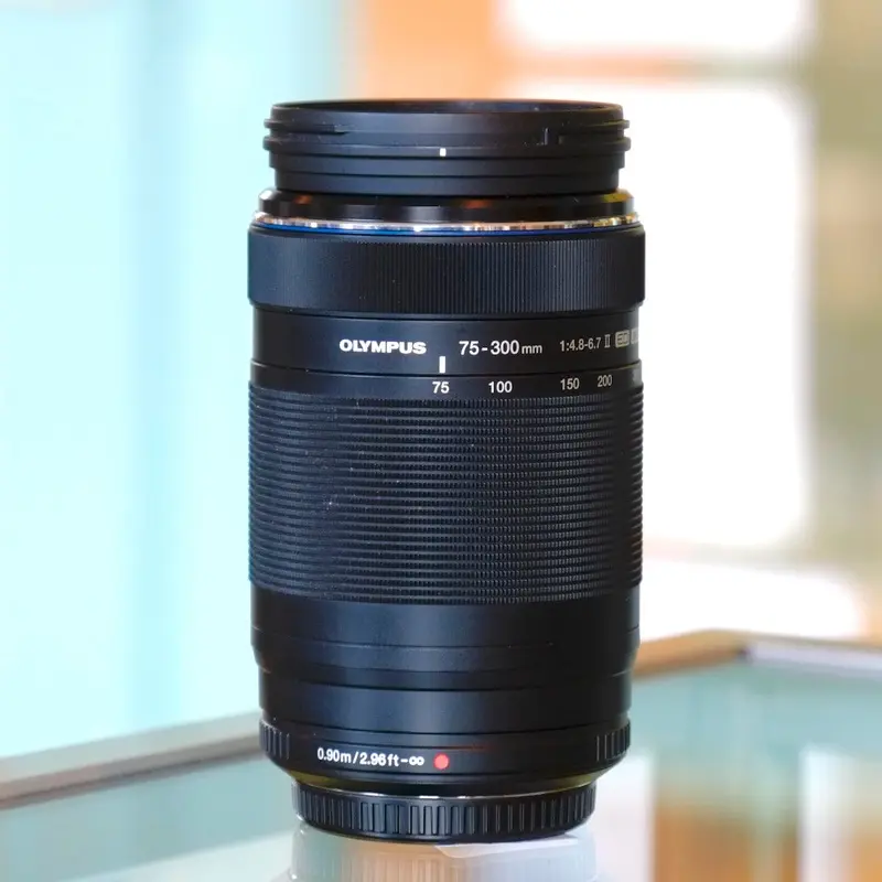 Olympus ED 75-300mm f4.8-6.7 II M. Zuiko Digital