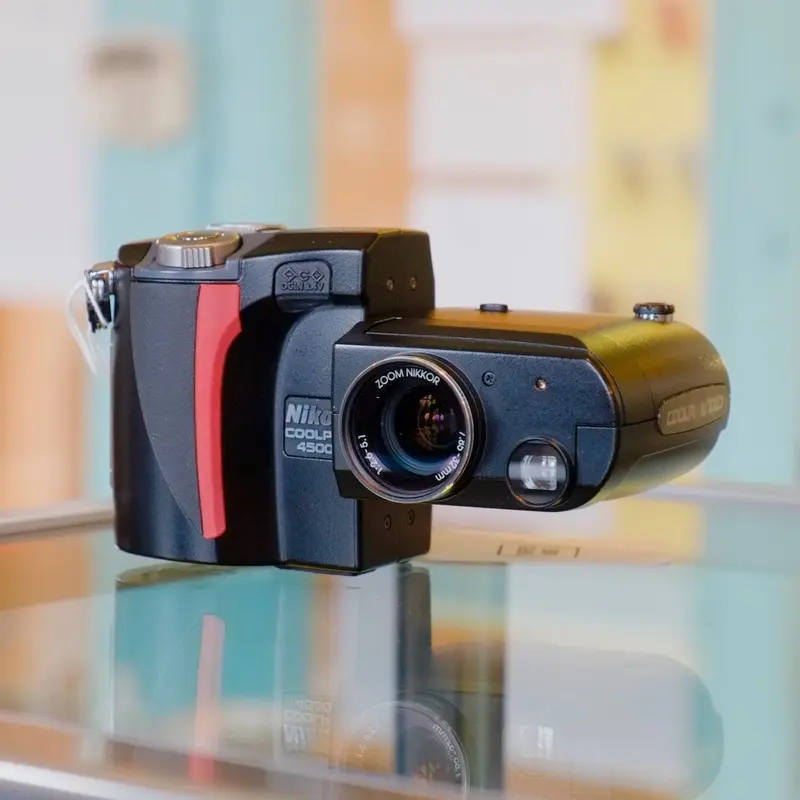 Nikon Coolpix 4500