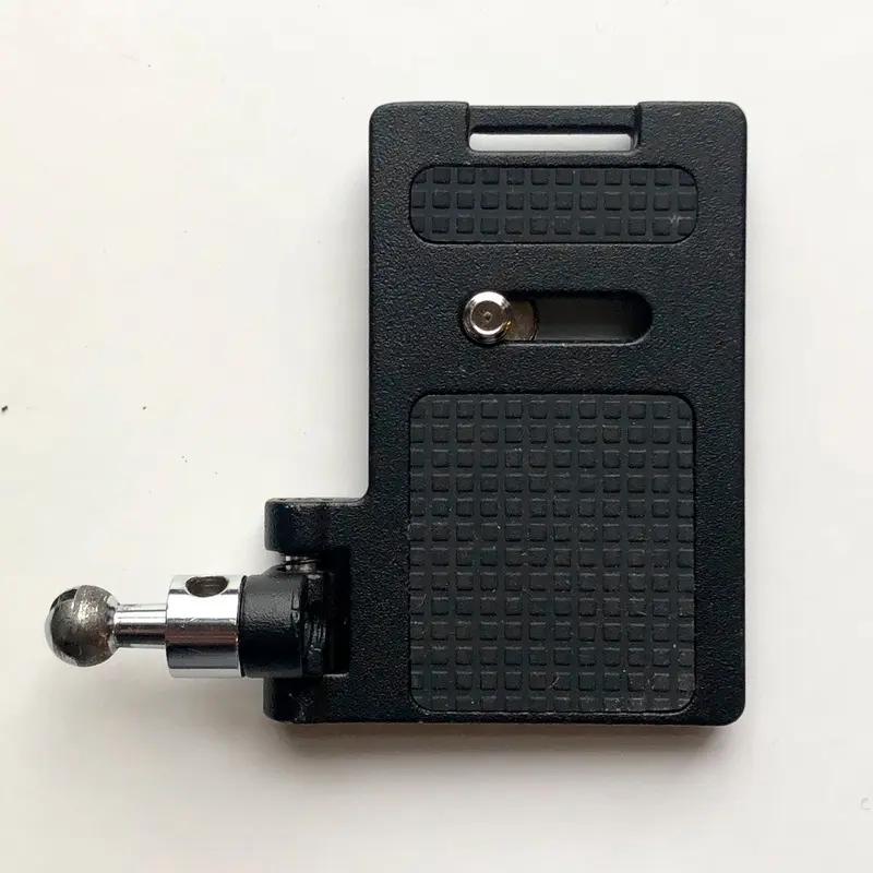 Carryspeed quick-release plate