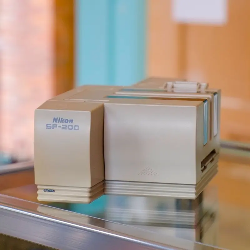 Nikon SF-200 (S) Slide Feeder
