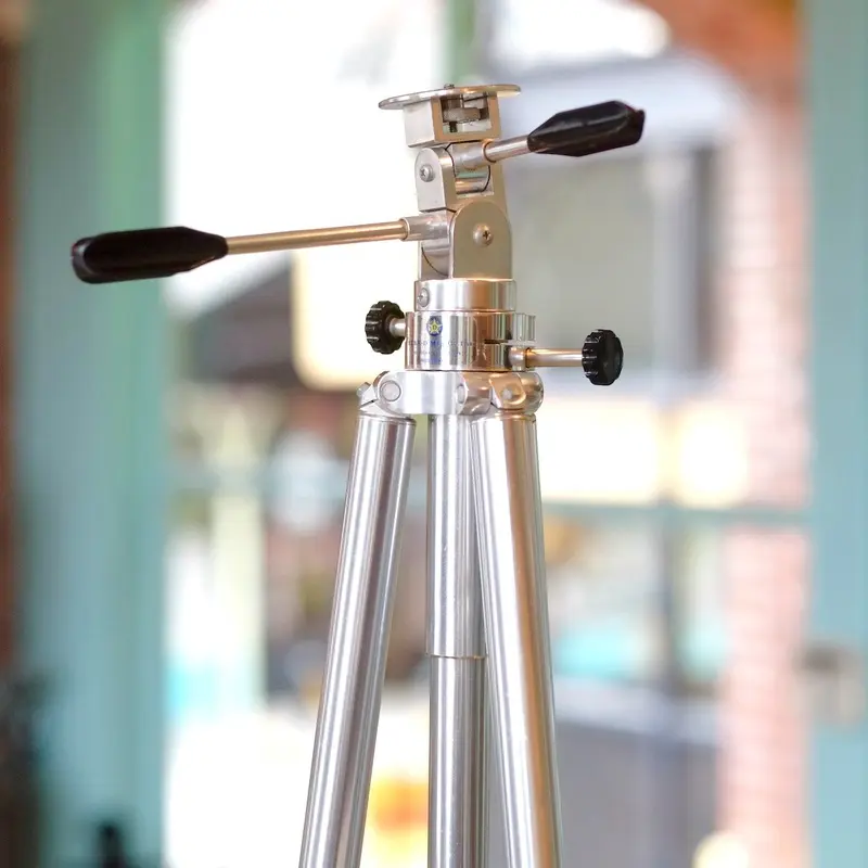 Star-D aluminum tripod