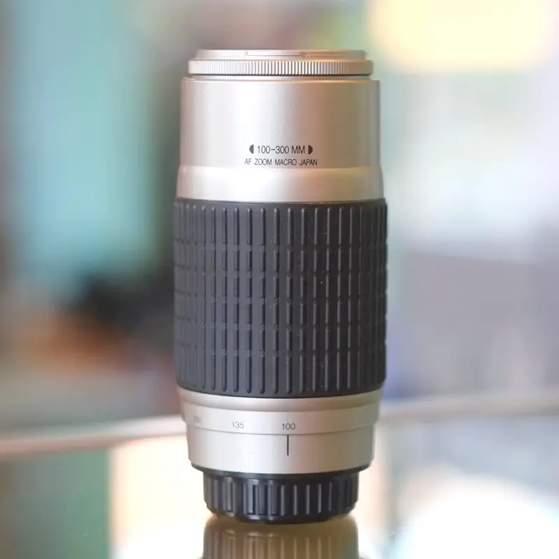 Cosina 100-300mm f5.6-6.7 for Minolta AF