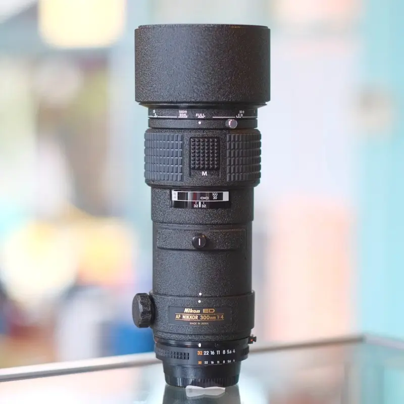 Nikon 300mm f4 AF Nikkor