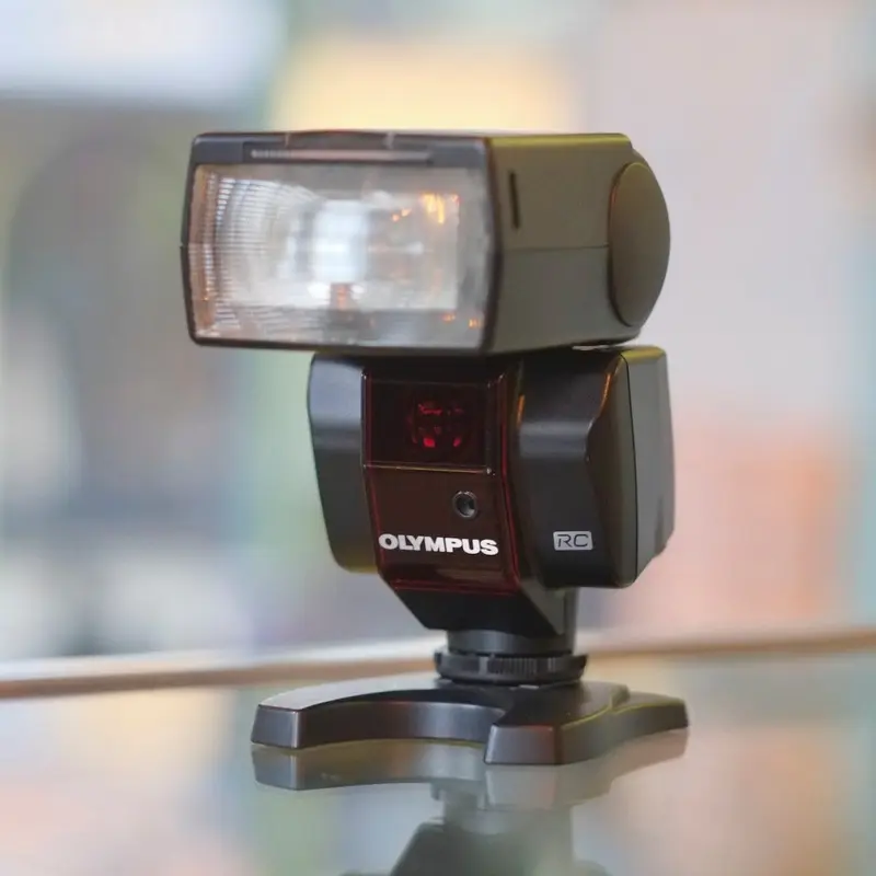 Olympus FL-36R