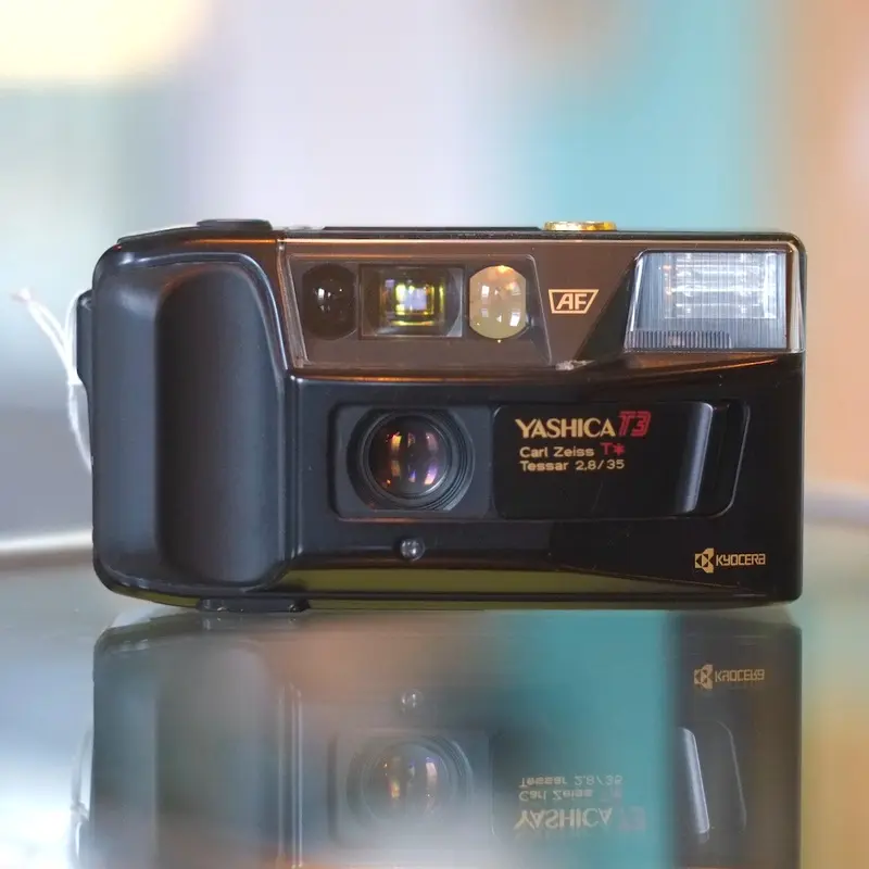 Yashica T3