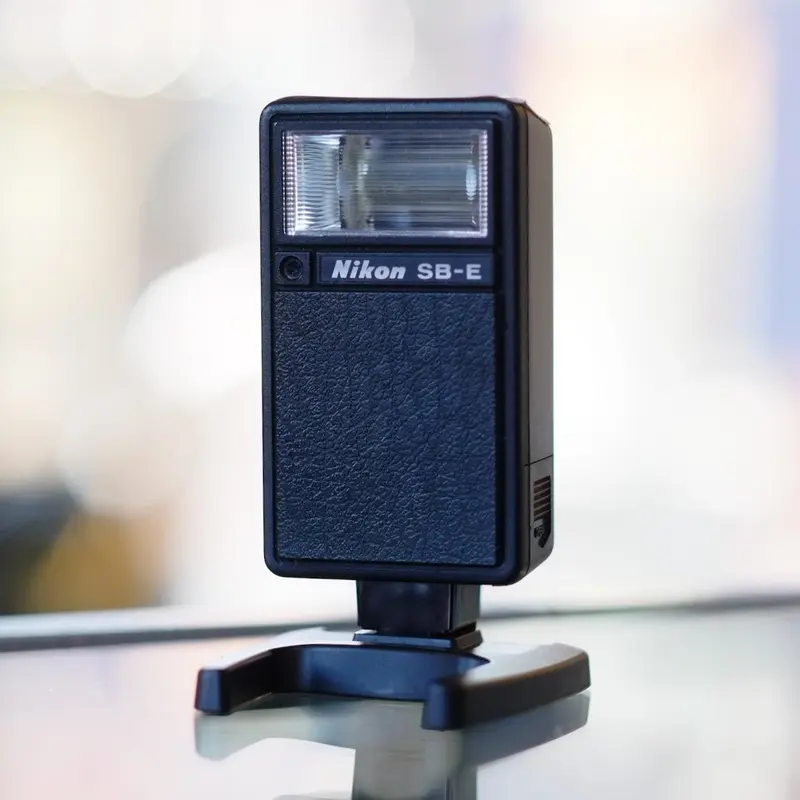 Nikon Speedlight SB-E