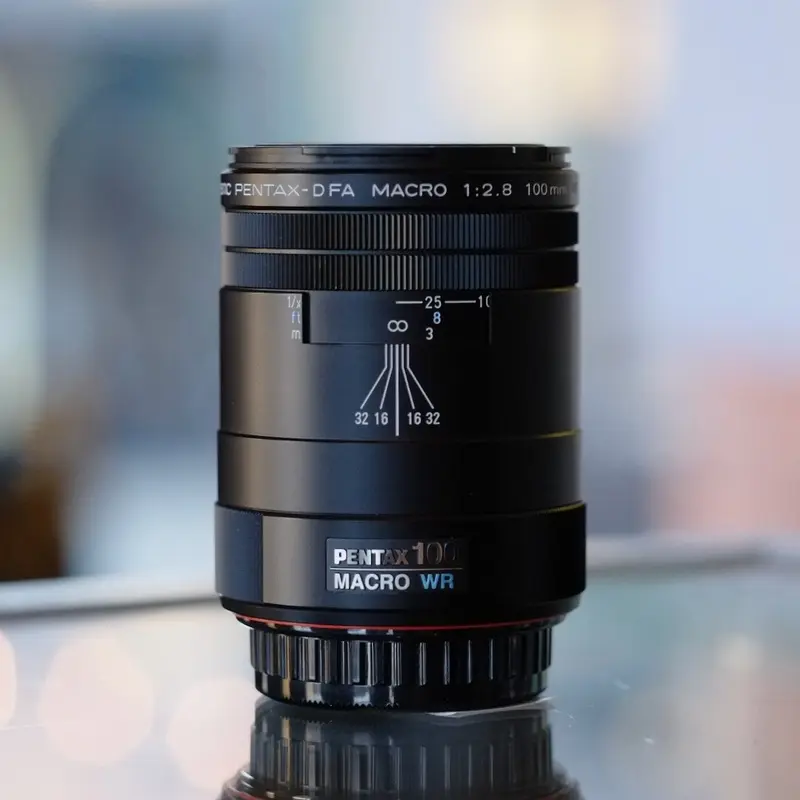 SMC Pentax-D FA Macro 100mm f2.8 WR
