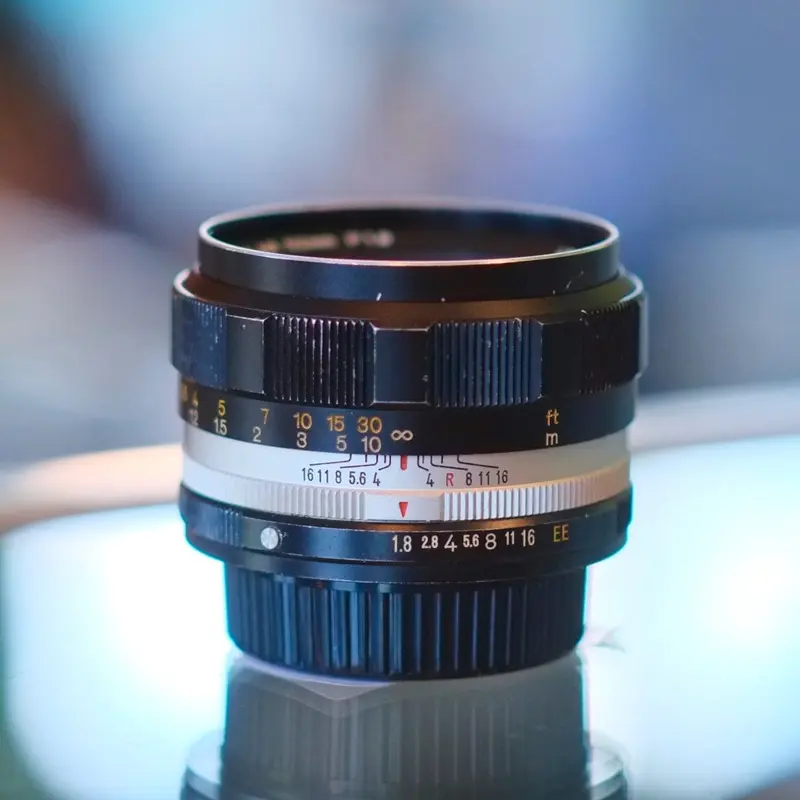 Konica Hexanon AR 52mm f1.8