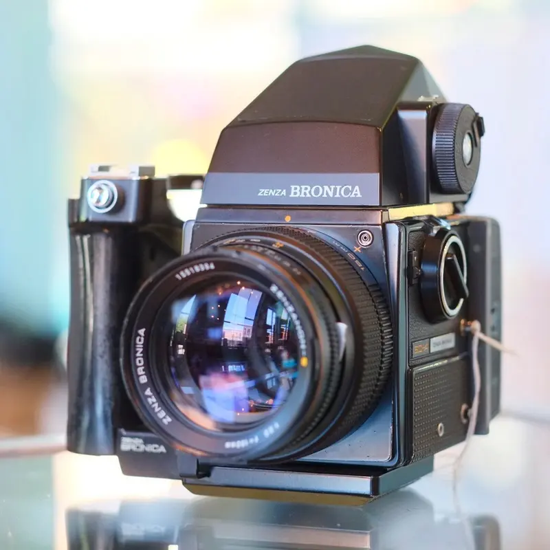 Zenza Bronica SQ-A with 150mm f3.5 Zenzanon-S