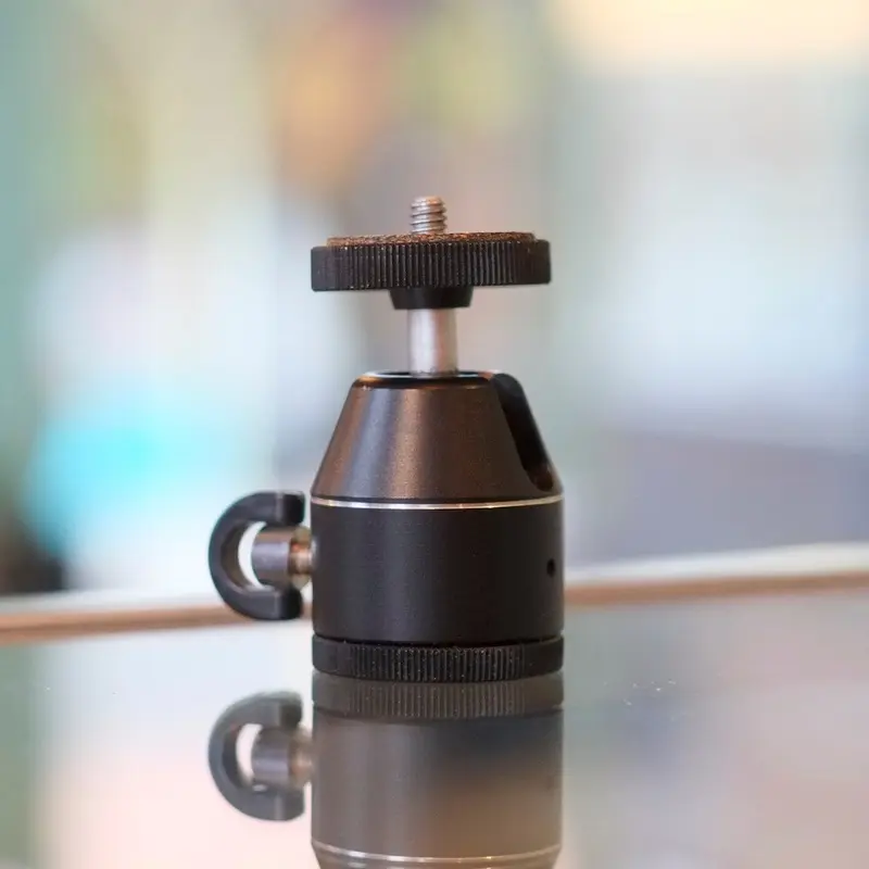 Mini ball head