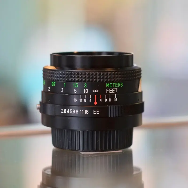 Vivitar 28mm f2.8 MC for Konica AR