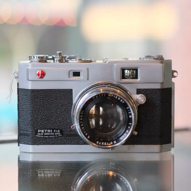 Petri F1.9