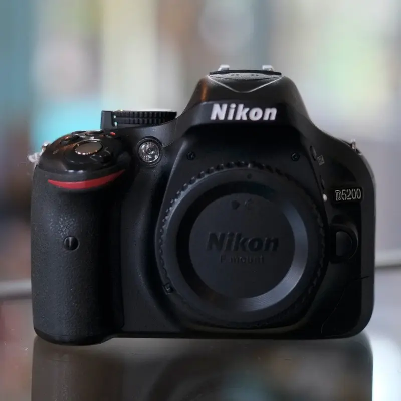 Nikon D5200