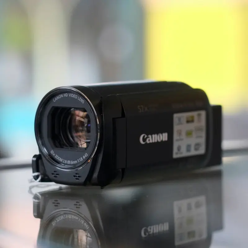 Canon Vixia HFR80