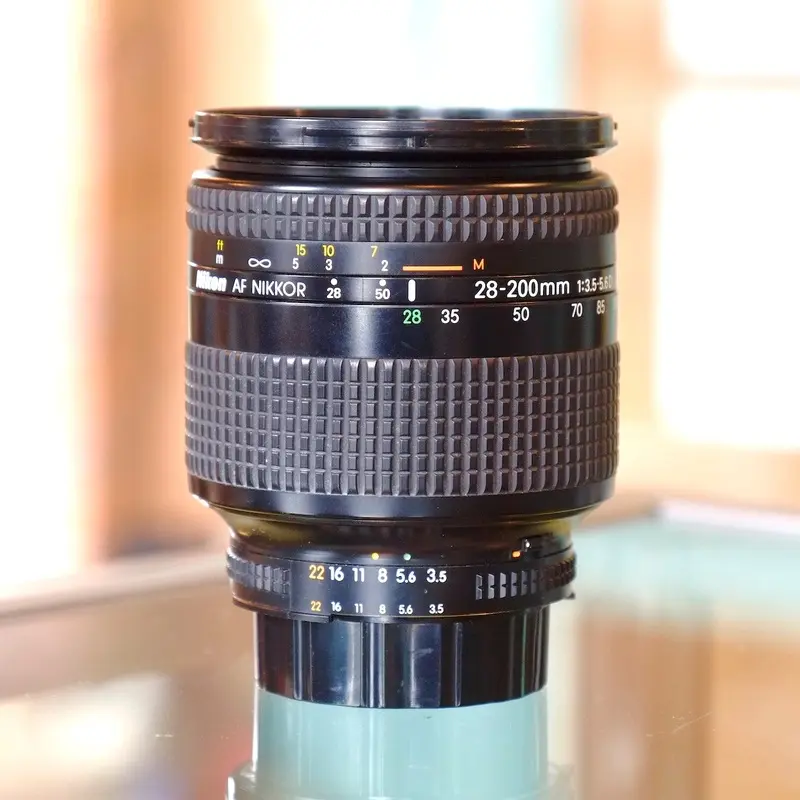 Nikon 28-200mm f3.5-5.6 D AF Nikkor