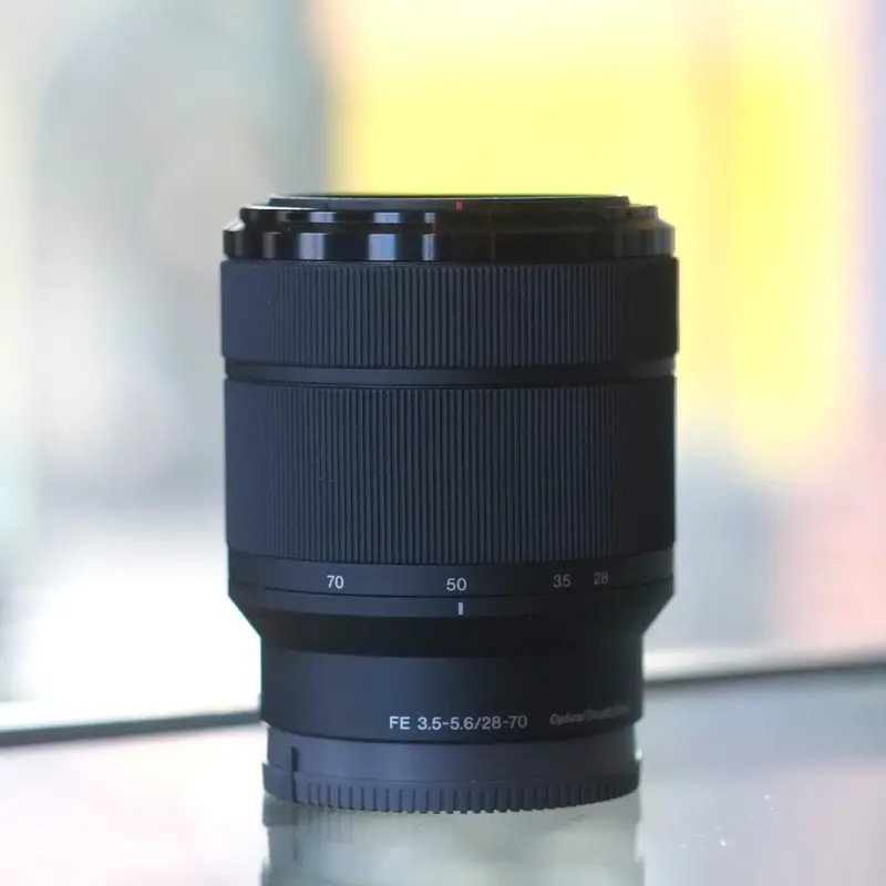 Sony FE 28-70mm f/3.5-5.6