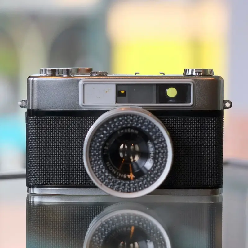 Yashica Minister III