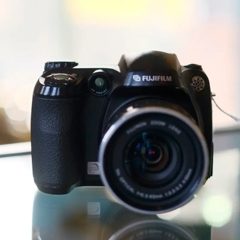 Fujifilm Finepix S5200