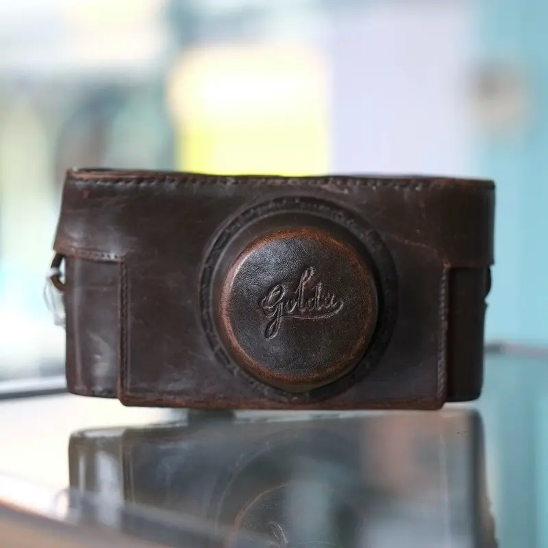 Leather case for Golda