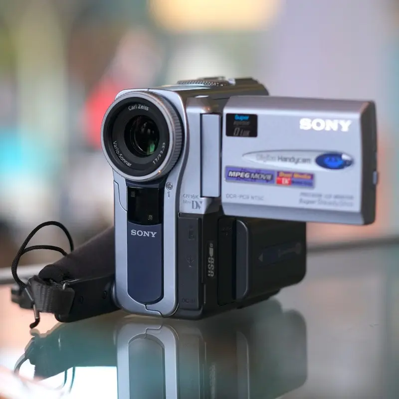 Sony Handycam DCR-PC9