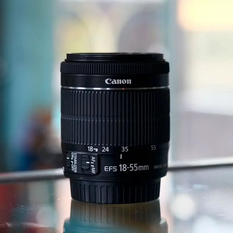 Canon EF-S 18-55mm f3.5-5.6 IS STM