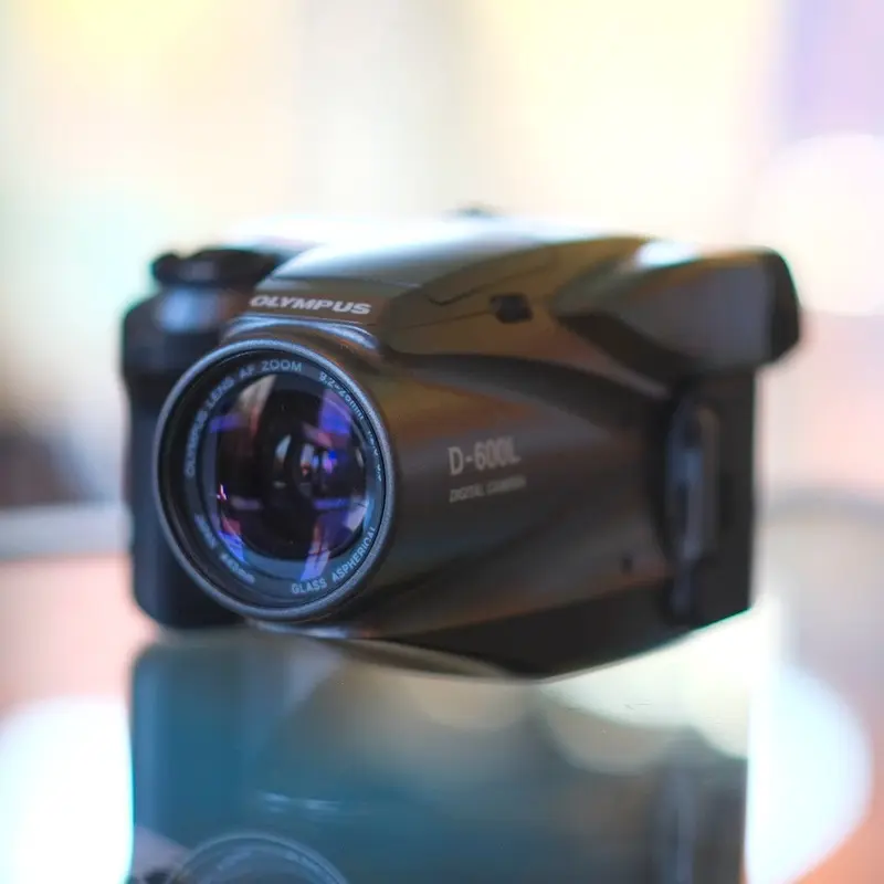 Olympus D-600L