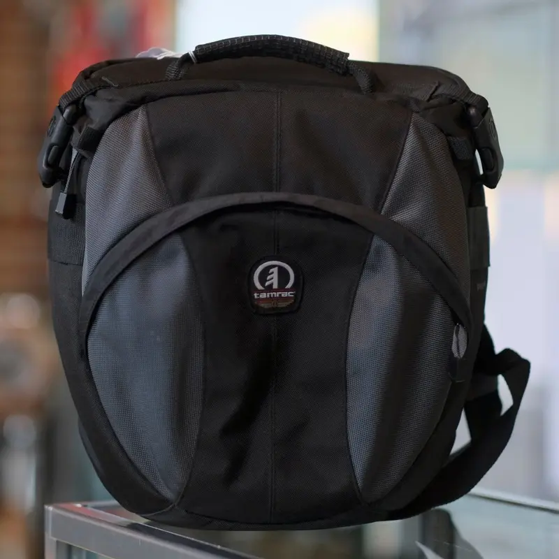 Tamrac Velocity 9X