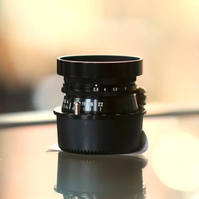 Voigtlnder Heliar Aspherical 40mm f2.8