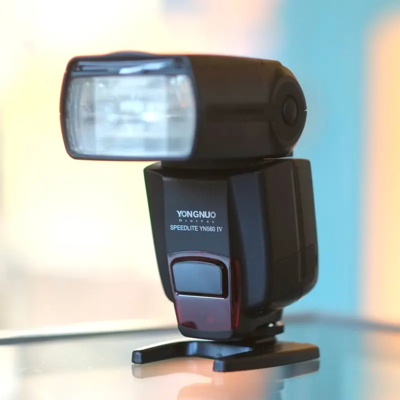 Yongnuo YN560 IV with wireless radio controller
