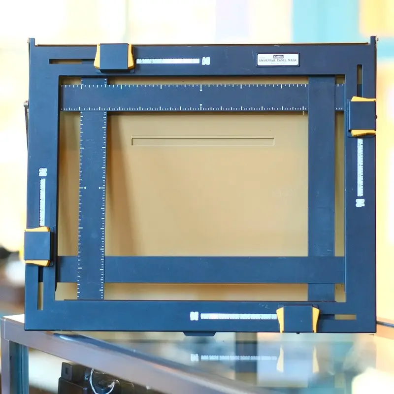 LPL 11x14 4 blade easel