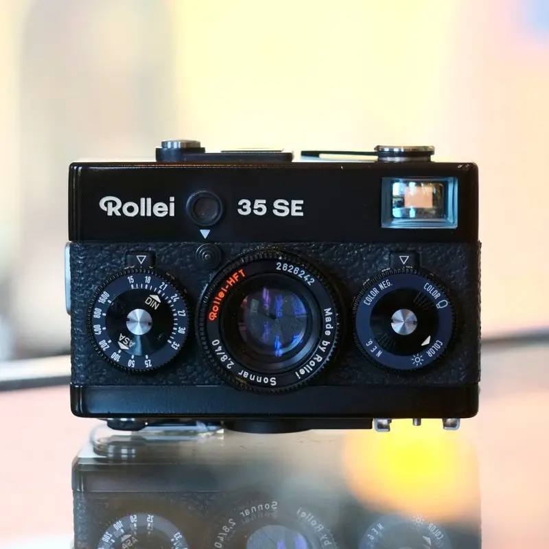 Rollei 35 SE