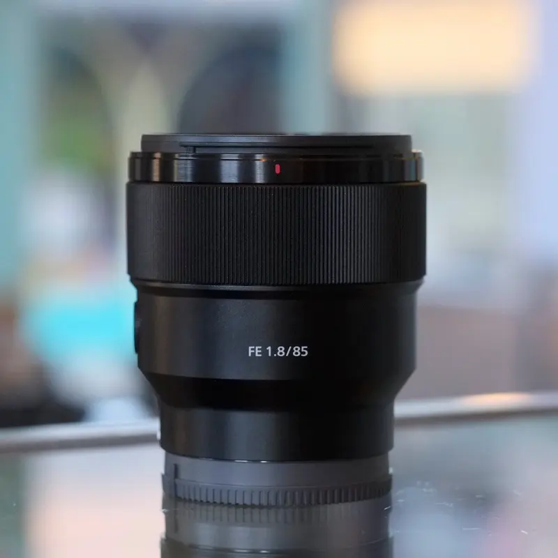 Sony FE 85mm f1.8