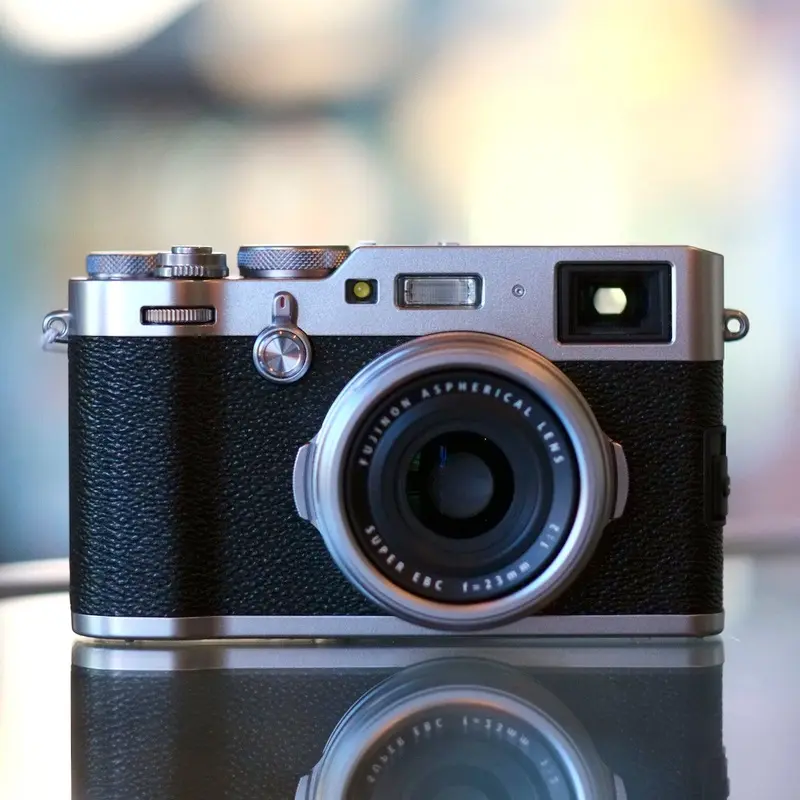 Fujifilm X100F