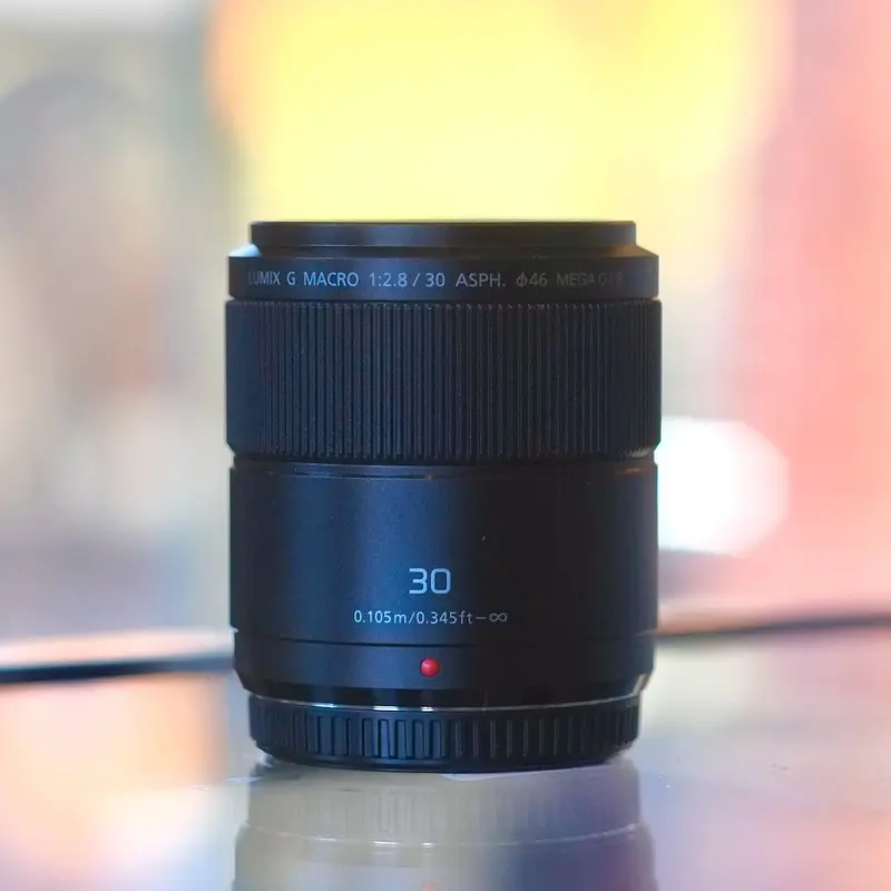Panasonic G Macro 30mm f2.8 ASPH Mega O.I.S.